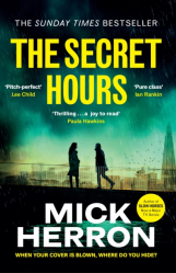 La couverture et les autres extraits de The Secret Hours