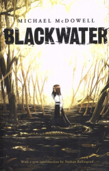 Vous recherchez les meilleures ventes rn Anglais, Blackwater : The Complete Saga